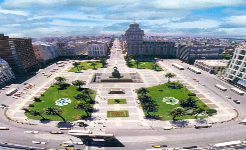 Екскурзии и почивки до Palacio Salvo