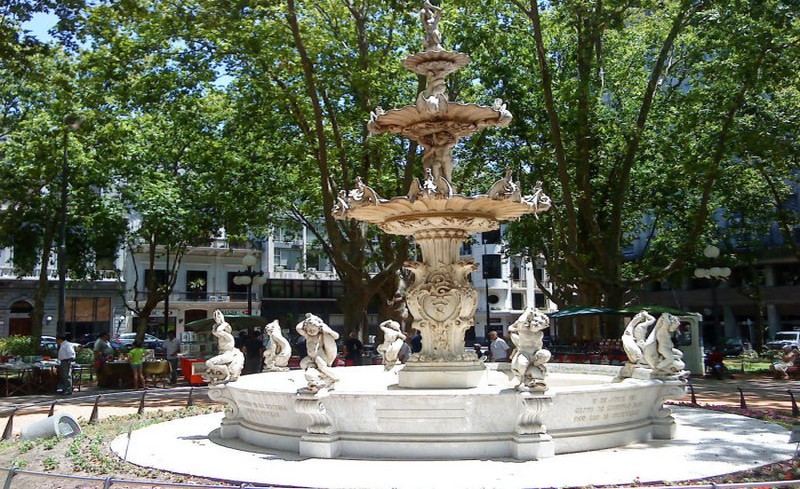 Екскурзии и почивки до Plaza Matriz