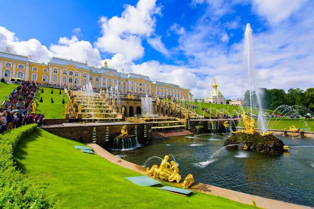 eкскурзия до москва и санкт петербург 2020